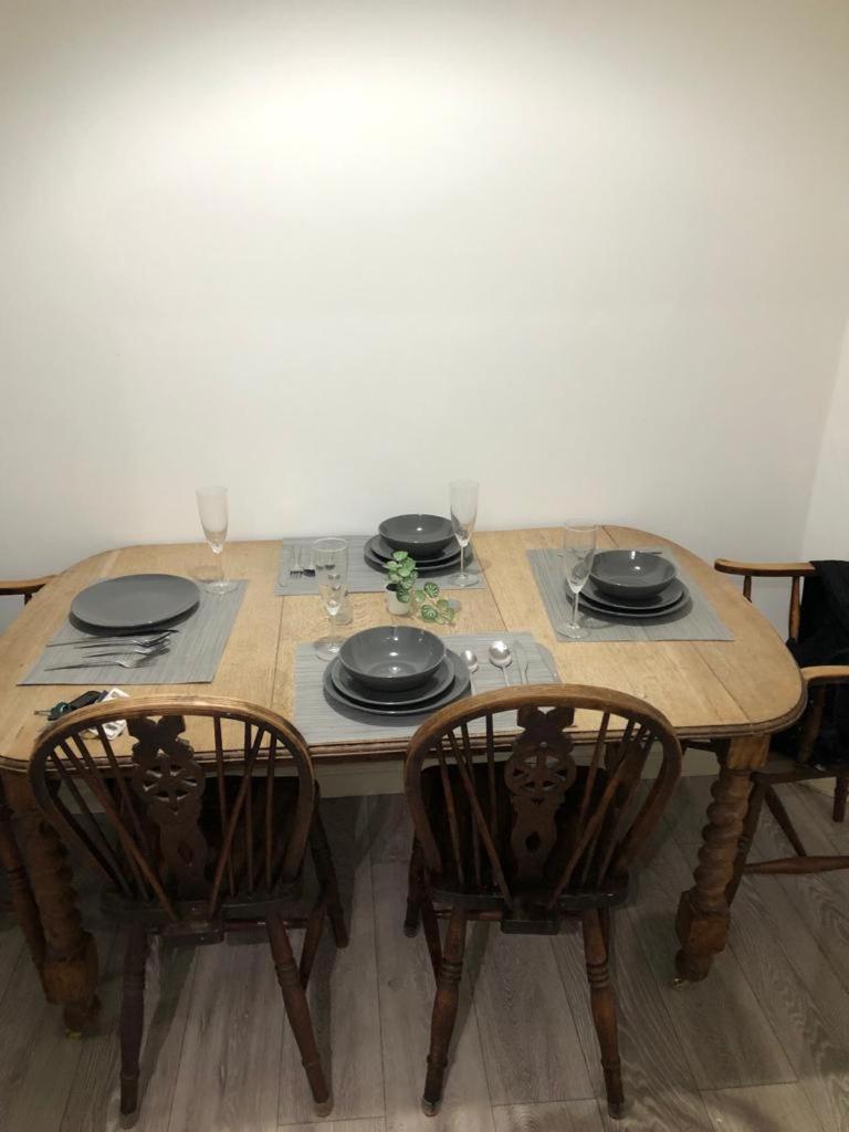 Alpha House Bed & Breakfast London Ngoại thất bức ảnh