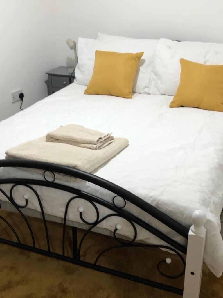 Alpha House Bed & Breakfast London Ngoại thất bức ảnh